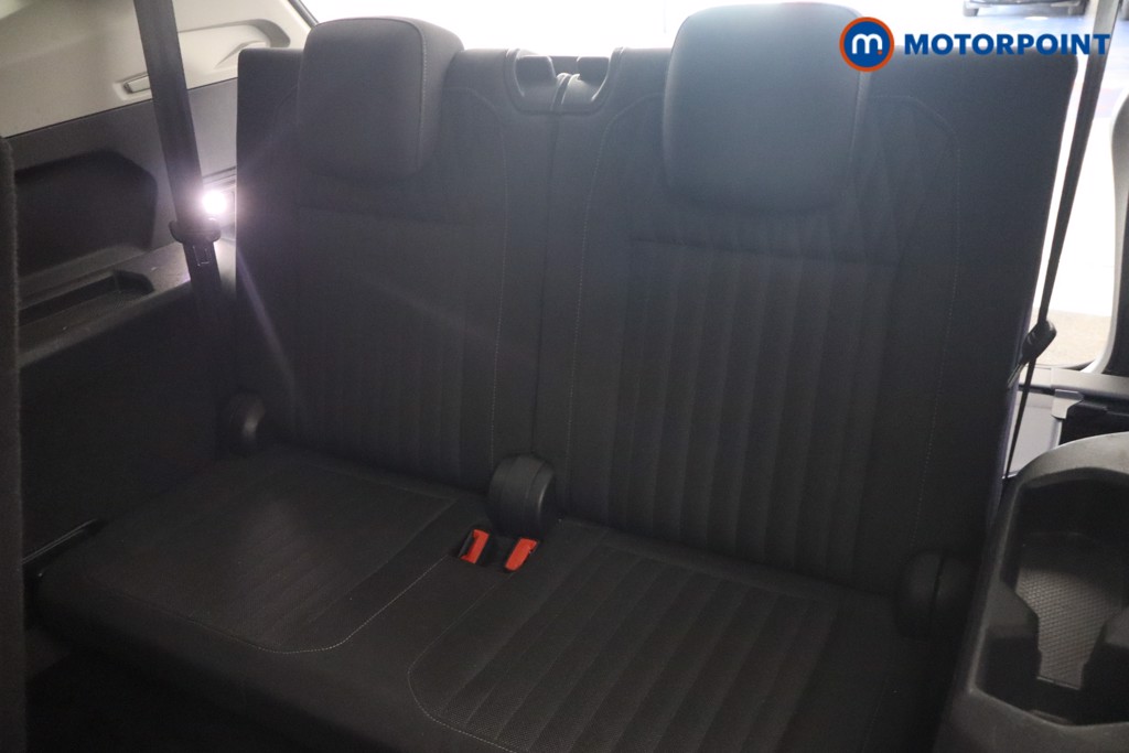 Volkswagen Tiguan Allspace Life Automatic Petrol SUV - Stock Number (1660996) - 12th supplementary image