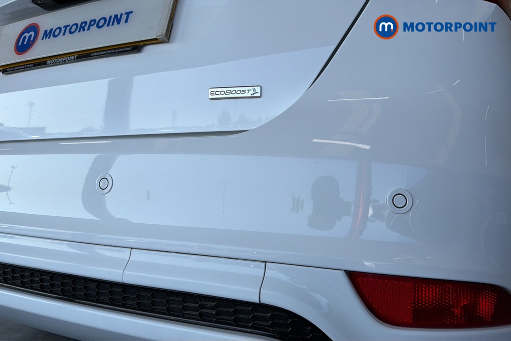 Ford Focus St-Line X Manual Petrol Hatchback - Stock Number (1661132) - 39th supplementary image