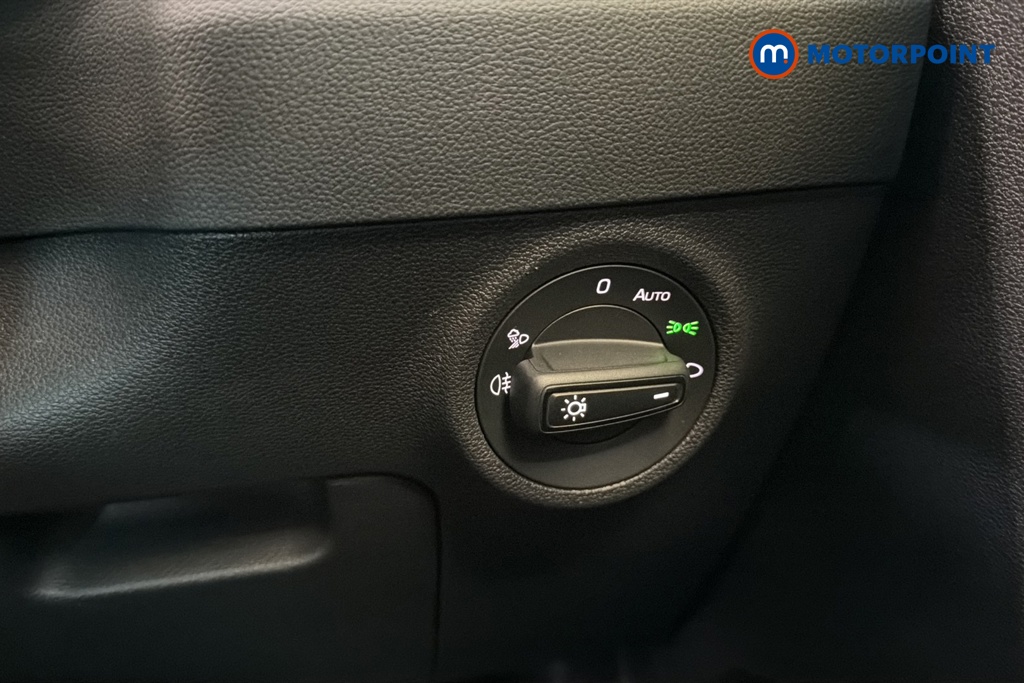 Skoda Karoq Sportline Automatic Petrol SUV - Stock Number (1661161) - 11th supplementary image