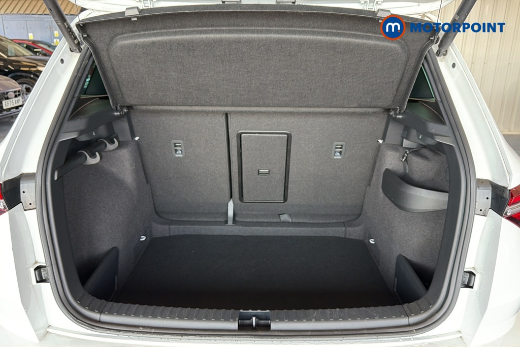 Skoda Karoq Sportline Automatic Petrol SUV - Stock Number (1661161) - 30th supplementary image