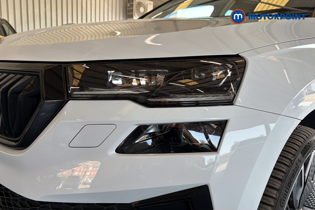 Skoda Karoq Sportline Automatic Petrol SUV - Stock Number (1661161) - 42nd supplementary image
