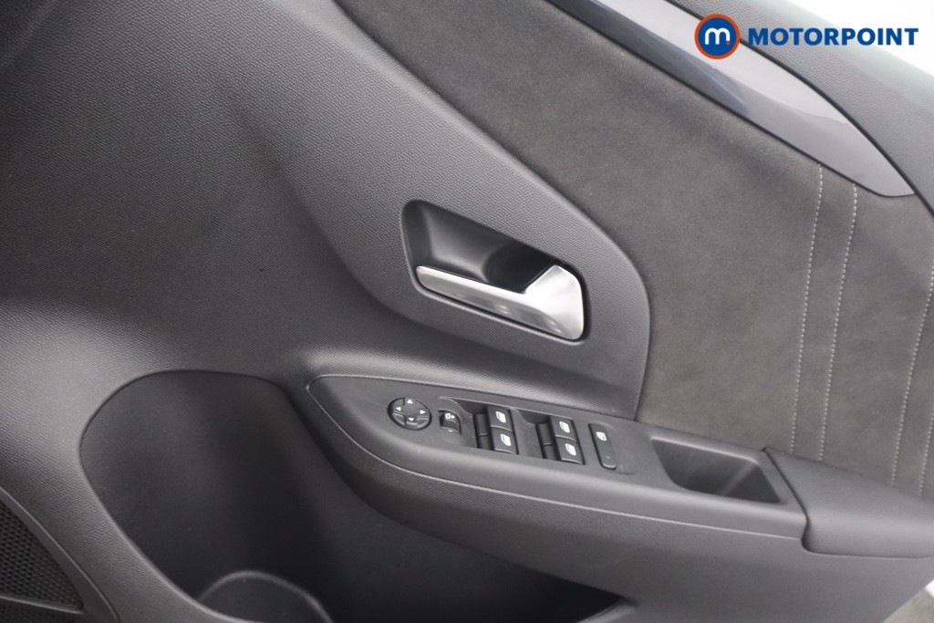 Vauxhall Corsa Ultimate Automatic Electric Hatchback - Stock Number (1661263) - 10th supplementary image