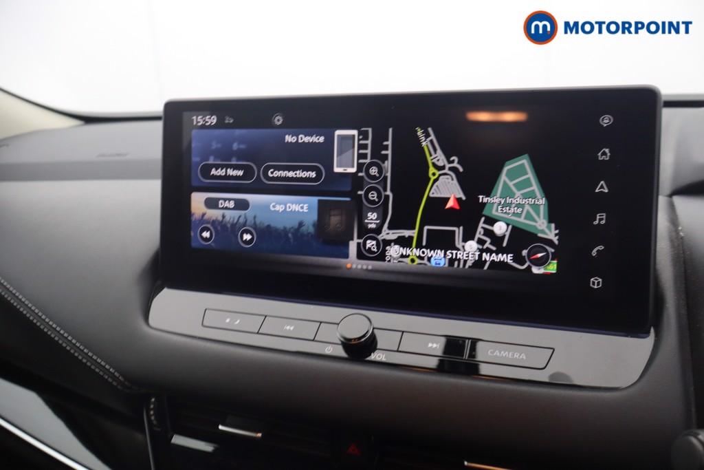 Nissan Qashqai N-Connecta Manual Petrol SUV - Stock Number (1661360) - 2nd supplementary image