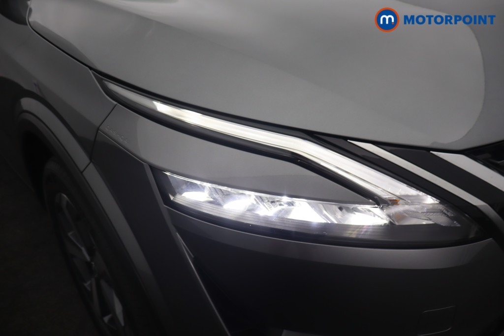 Nissan Qashqai N-Connecta Manual Petrol SUV - Stock Number (1661360) - 16th supplementary image