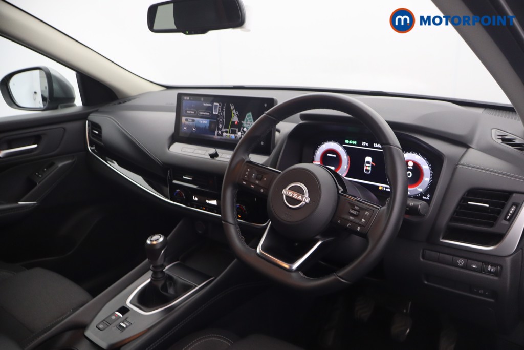 Nissan Qashqai N-Connecta Manual Petrol SUV - Stock Number (1661360) - 1st supplementary image