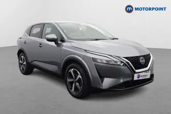 Nissan Qashqai N-Connecta Manual Petrol SUV - Stock Number (1661360) - Drivers side front corner