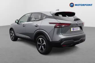 Nissan Qashqai N-Connecta Manual Petrol SUV - Stock Number (1661360) - Passenger side rear corner