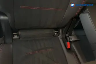 Mercedes-Benz GLB Amg Line Automatic Petrol SUV - Stock Number (1661392) - 27th supplementary image