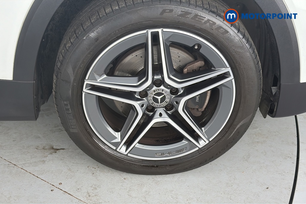 Mercedes-Benz GLB Amg Line Automatic Petrol SUV - Stock Number (1661392) - 47th supplementary image