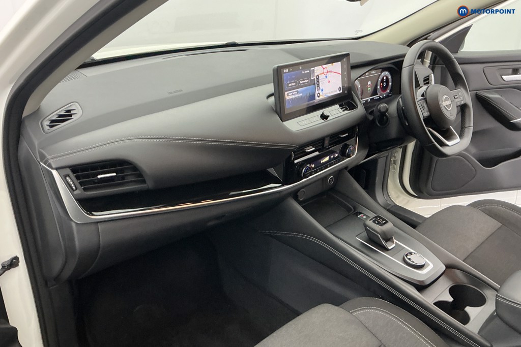 Nissan Qashqai N-Connecta Automatic Petrol SUV - Stock Number (1661414) - 9th supplementary image