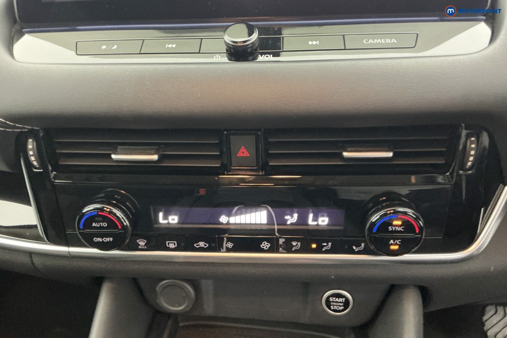 Nissan Qashqai N-Connecta Automatic Petrol SUV - Stock Number (1661414) - 17th supplementary image