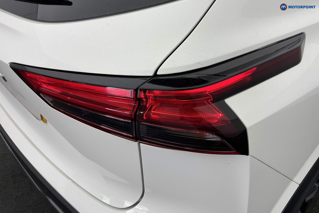 Nissan Qashqai N-Connecta Automatic Petrol SUV - Stock Number (1661414) - 32nd supplementary image