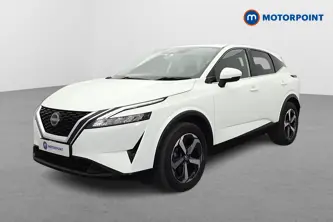 Nissan Qashqai N-Connecta Automatic Petrol SUV - Stock Number (1661414) - Passenger side front corner