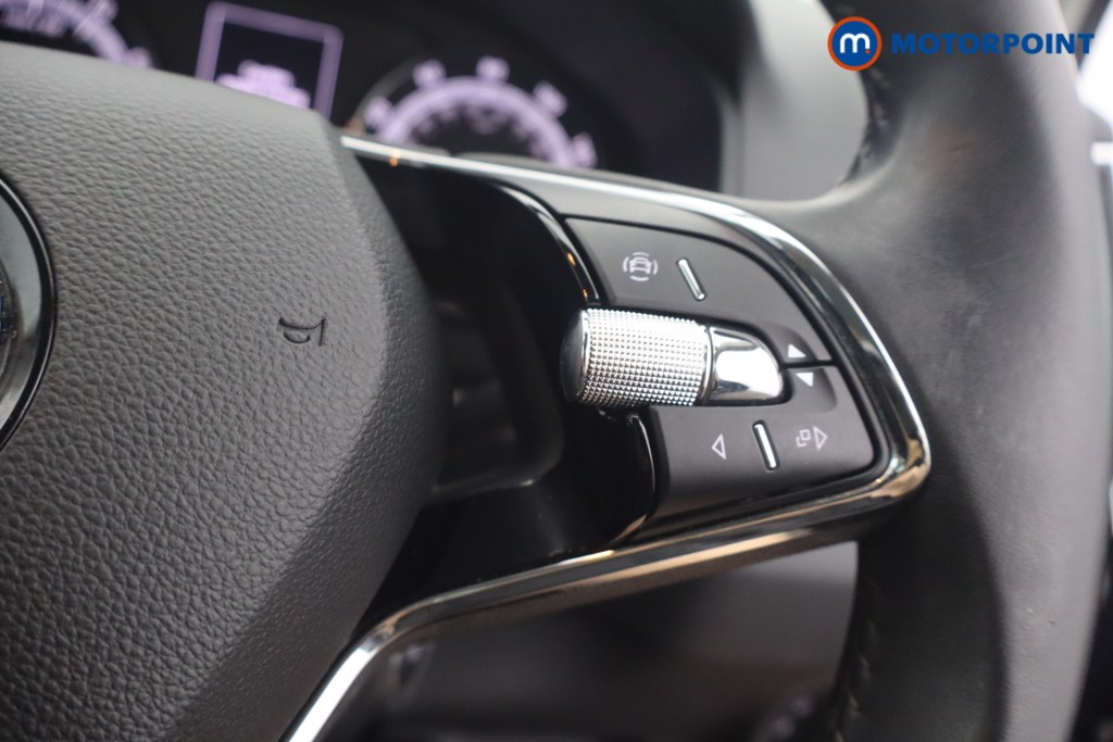 Skoda Karoq Se Technology Manual Petrol SUV - Stock Number (1661466) - 8th supplementary image