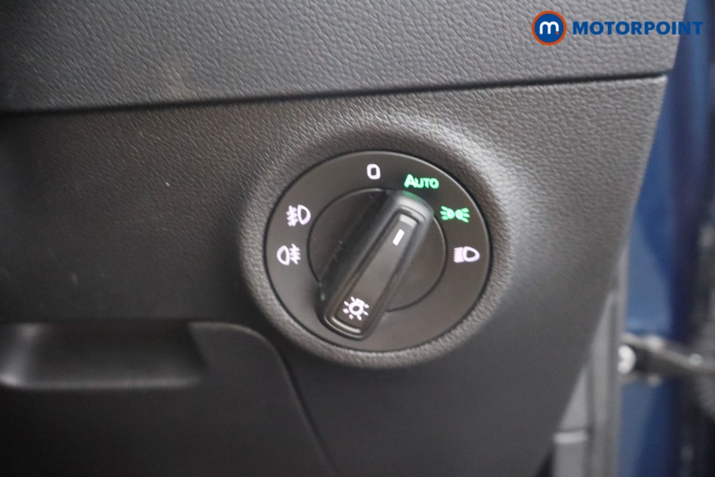 Skoda Karoq Se Technology Manual Petrol SUV - Stock Number (1661466) - 9th supplementary image