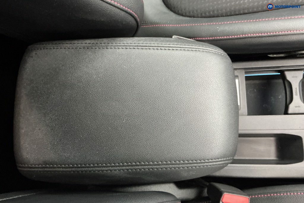 Ford Focus St-Line X Manual Petrol Hatchback - Stock Number (1661803) - 13th supplementary image