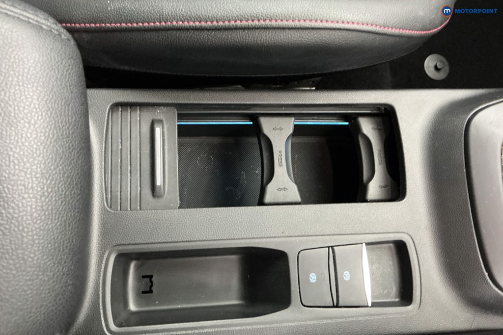 Ford Focus St-Line X Manual Petrol Hatchback - Stock Number (1661803) - 14th supplementary image