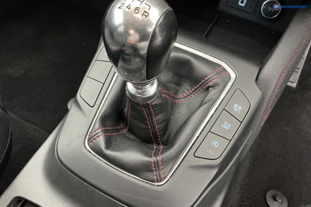 Ford Focus St-Line X Manual Petrol Hatchback - Stock Number (1661803) - 15th supplementary image