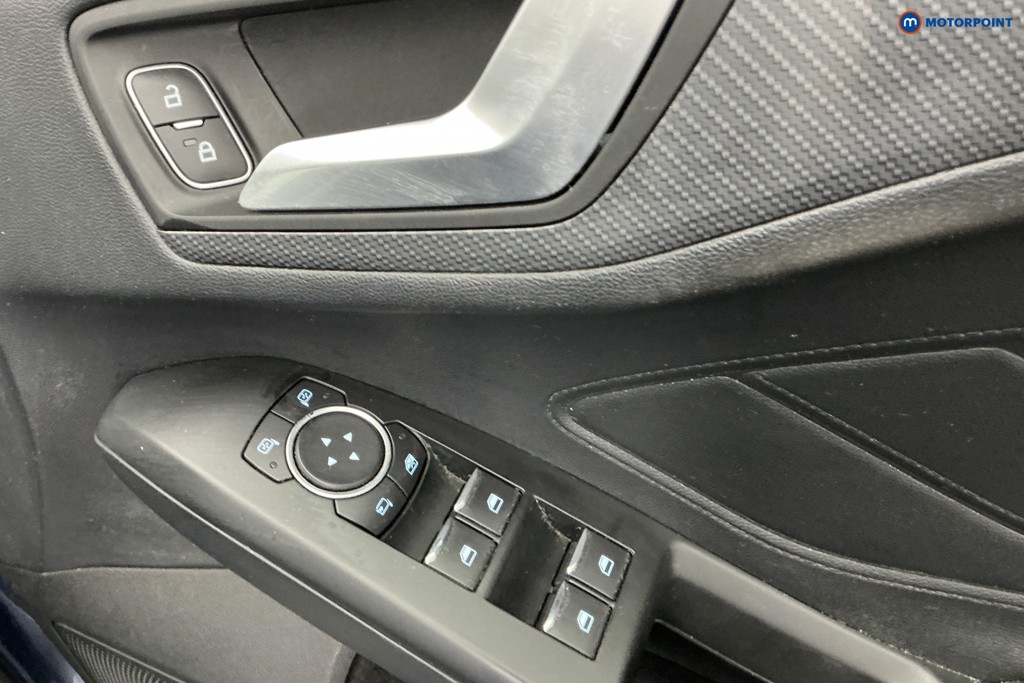 Ford Focus St-Line X Manual Petrol Hatchback - Stock Number (1661803) - 25th supplementary image