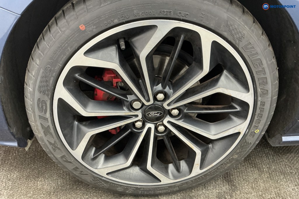 Ford Focus St-Line X Manual Petrol Hatchback - Stock Number (1661803) - 35th supplementary image