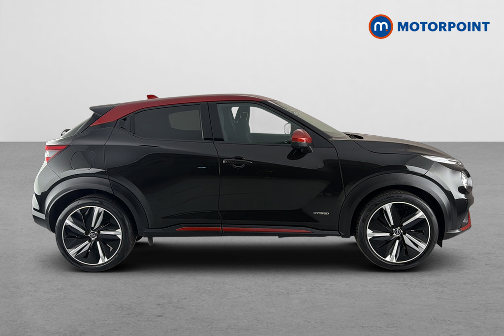Nissan Juke Tekna-Plus Automatic Petrol-Electric Hybrid SUV - Stock Number (1661821) - Passenger side