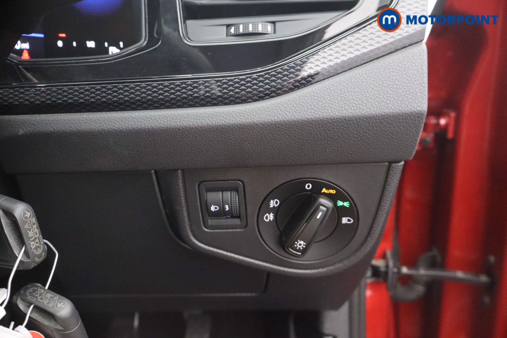 Volkswagen Taigo Life Manual Petrol SUV - Stock Number (1661934) - 8th supplementary image