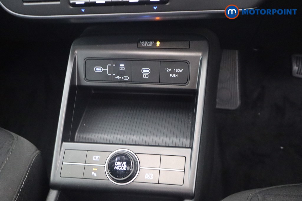 Hyundai Kona Advance Automatic Petrol-Electric Hybrid SUV - Stock Number (1661962) - 4th supplementary image