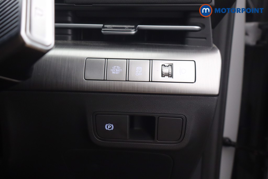 Hyundai Kona Advance Automatic Petrol-Electric Hybrid SUV - Stock Number (1661962) - 9th supplementary image