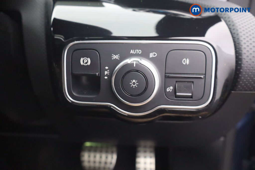Mercedes-Benz CLA Amg Line Automatic Petrol Coupe - Stock Number (1662190) - 8th supplementary image