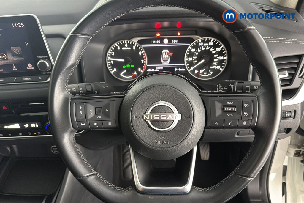 Nissan Qashqai Acenta Premium Manual Petrol SUV - Stock Number (1662249) - 2nd supplementary image