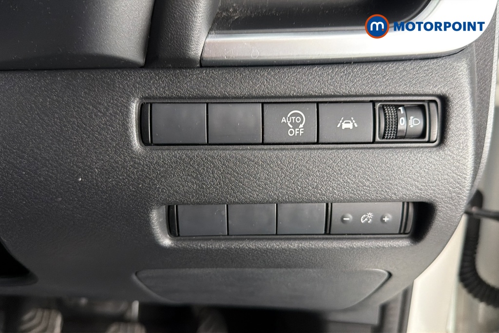 Nissan Qashqai Acenta Premium Manual Petrol SUV - Stock Number (1662249) - 11th supplementary image