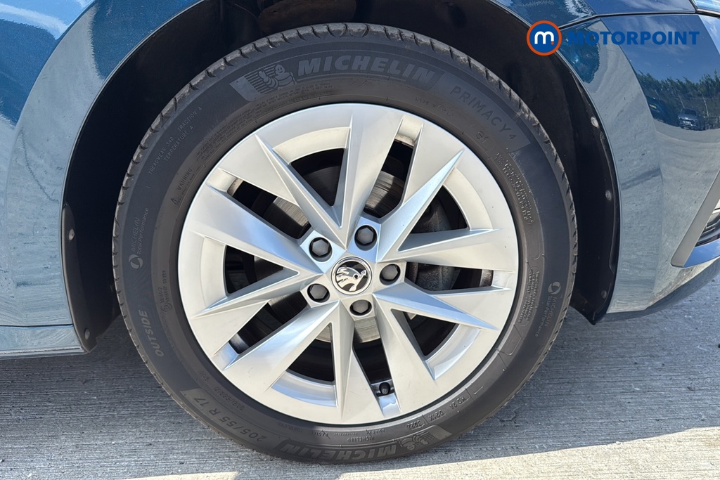 Skoda Octavia Se L Manual Petrol Hatchback - Stock Number (1662476) - 47th supplementary image