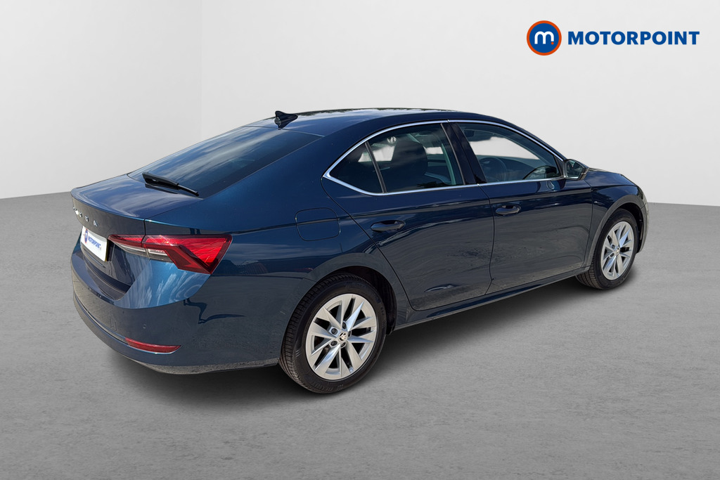 Skoda Octavia Se L Manual Petrol Hatchback - Stock Number (1662476) - Passenger side rear corner