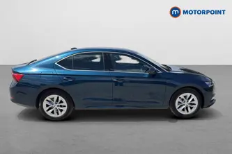 Skoda Octavia Se L Manual Petrol Hatchback - Stock Number (1662476) - Passenger side