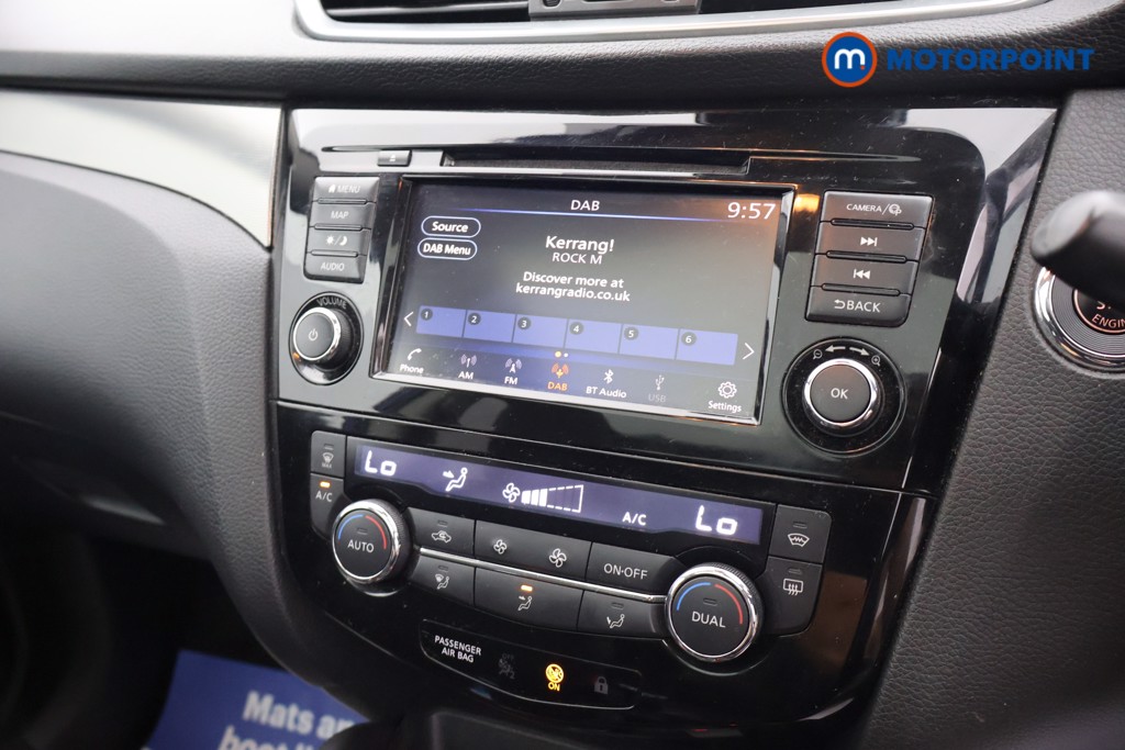 Nissan Qashqai Tekna Manual Petrol SUV - Stock Number (1662549) - 5th supplementary image