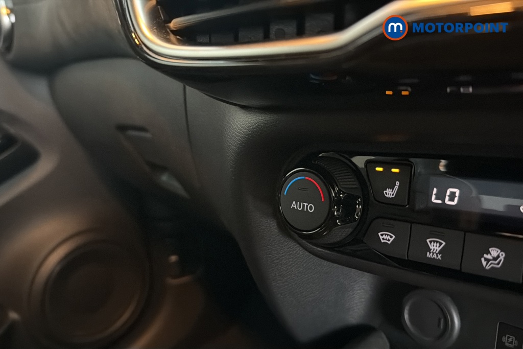 Nissan Juke Tekna-Plus Automatic Petrol-Electric Hybrid SUV - Stock Number (1662591) - 14th supplementary image