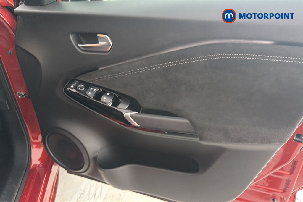 Nissan Juke Tekna-Plus Automatic Petrol-Electric Hybrid SUV - Stock Number (1662591) - 18th supplementary image