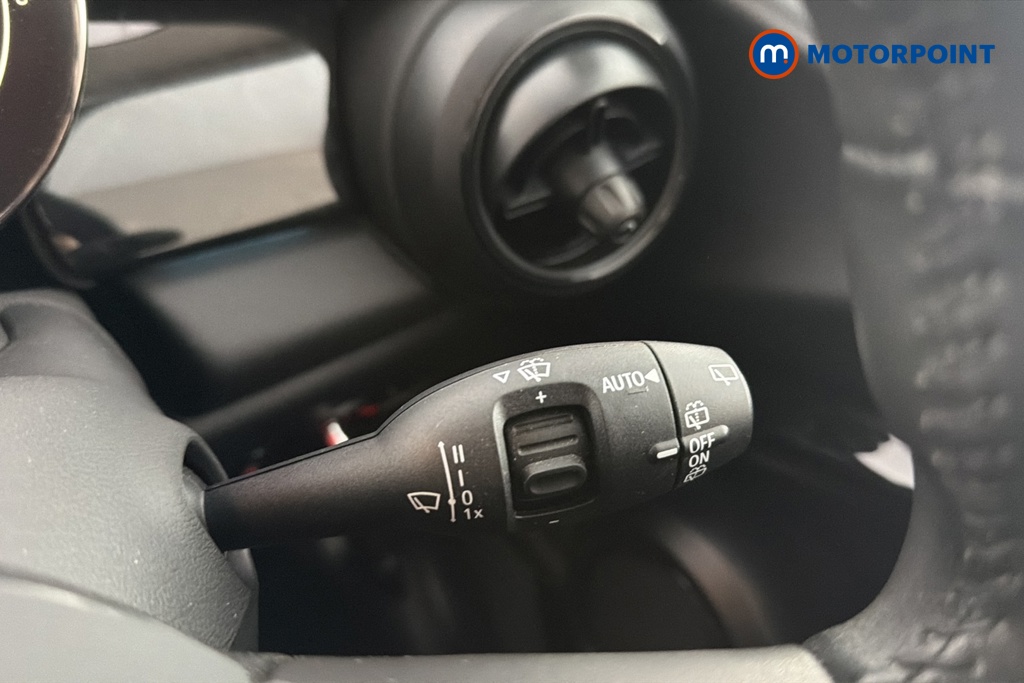 Mini Hatchback Cooper S Level 1 Automatic Electric Hatchback - Stock Number (1662709) - 6th supplementary image