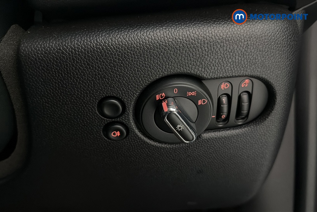 Mini Hatchback Cooper S Level 1 Automatic Electric Hatchback - Stock Number (1662709) - 11th supplementary image