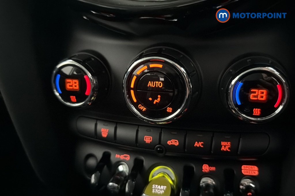 Mini Hatchback Cooper S Level 1 Automatic Electric Hatchback - Stock Number (1662709) - 12th supplementary image