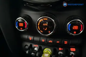 Mini Hatchback Cooper S Level 1 Automatic Electric Hatchback - Stock Number (1662709) - 12th supplementary image