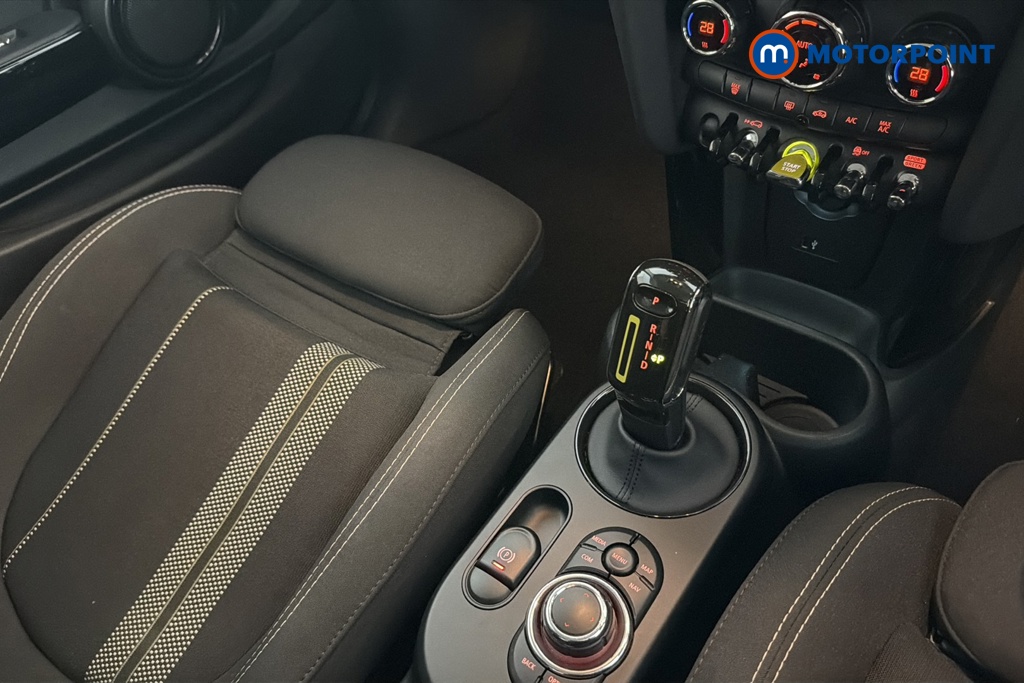 Mini Hatchback Cooper S Level 1 Automatic Electric Hatchback - Stock Number (1662709) - 15th supplementary image
