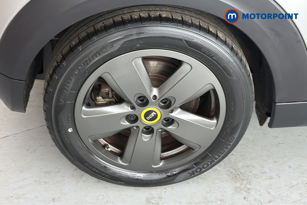 Mini Hatchback Cooper S Level 1 Automatic Electric Hatchback - Stock Number (1662709) - 46th supplementary image