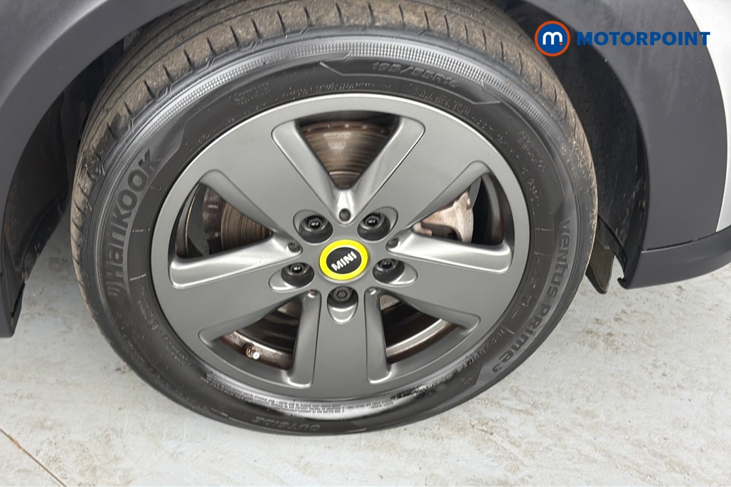 Mini Hatchback Cooper S Level 1 Automatic Electric Hatchback - Stock Number (1662709) - 47th supplementary image