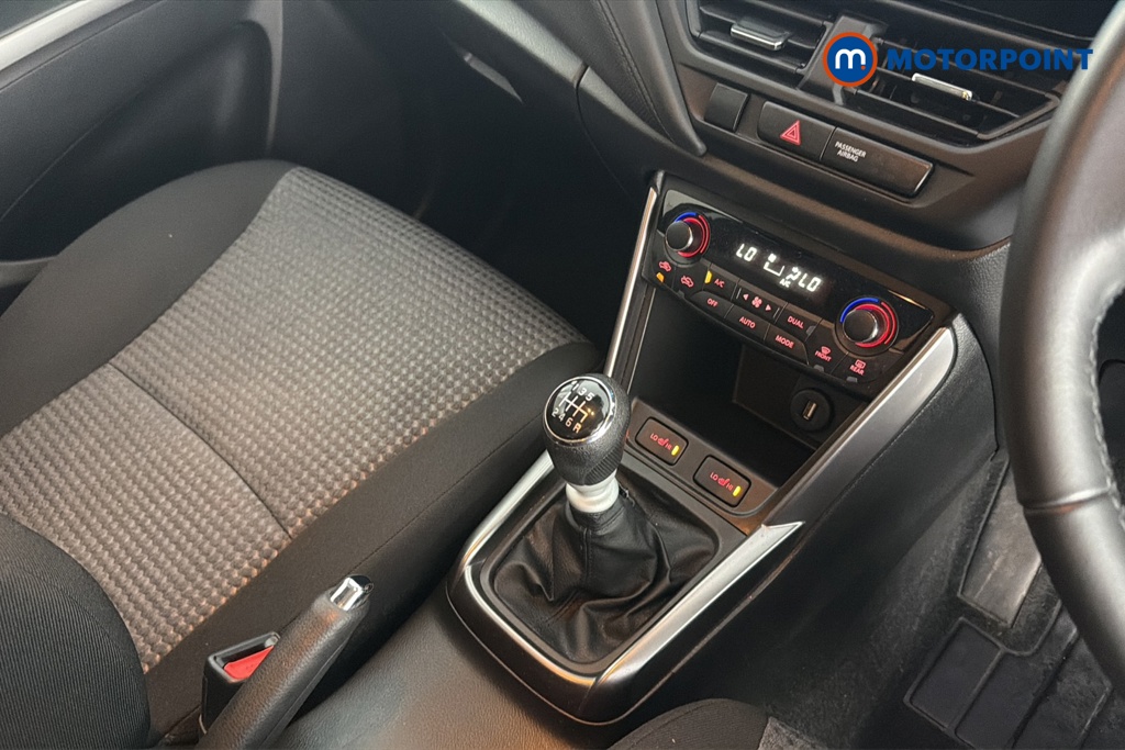 Suzuki S-Cross Motion Manual Petrol SUV - Stock Number (1662715) - 15th supplementary image