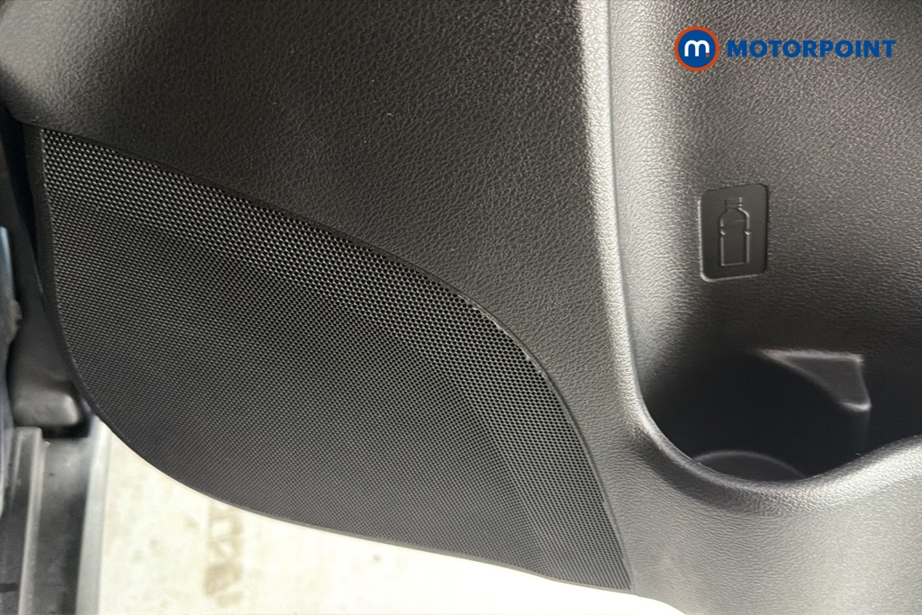 Suzuki S-Cross Motion Manual Petrol SUV - Stock Number (1662715) - 21st supplementary image