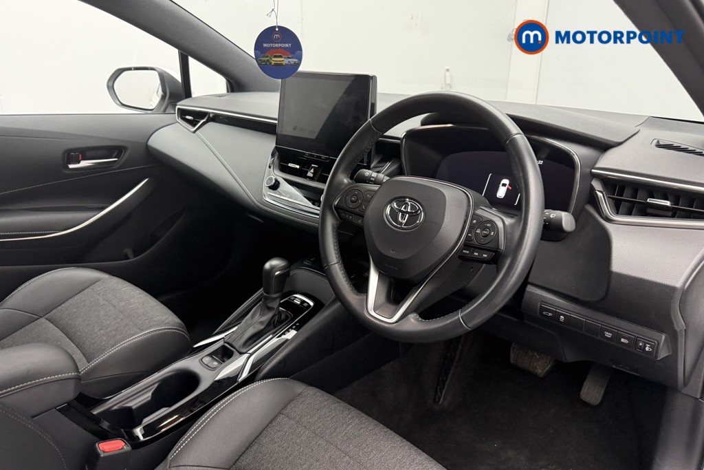 Toyota Corolla Design Automatic Petrol-Electric Hybrid Estate - Stock Number (1644223) - 8th supplementary image