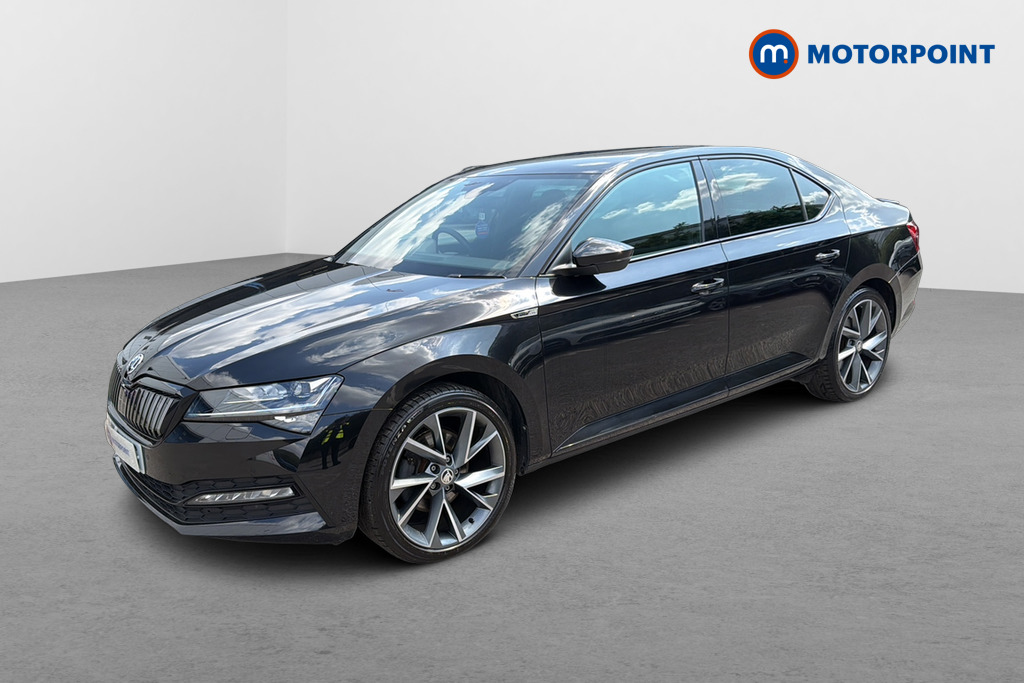 Skoda Superb Sport Line Plus Automatic Petrol Plug-In Hybrid Hatchback - Stock Number (1645909) - Passenger side front corner