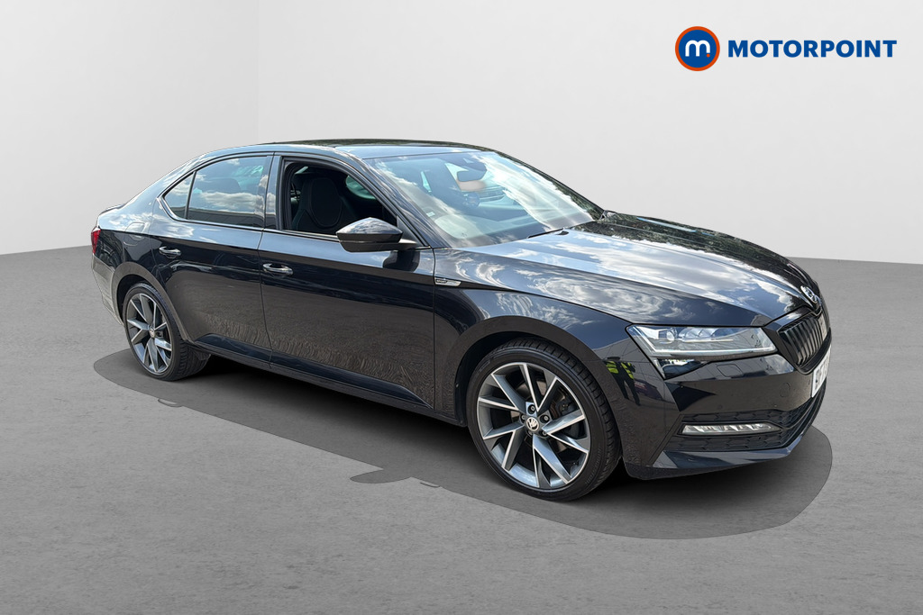 Skoda Superb Sport Line Plus Automatic Petrol Plug-In Hybrid Hatchback - Stock Number (1645909) - Drivers side front corner