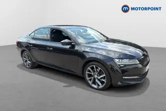 Skoda Superb Sport Line Plus Automatic Petrol Plug-In Hybrid Hatchback - Stock Number (1645909) - Drivers side front corner